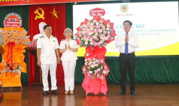 Công bố quyết định thành lập THADS thành phố Huế và công tác cán bộ